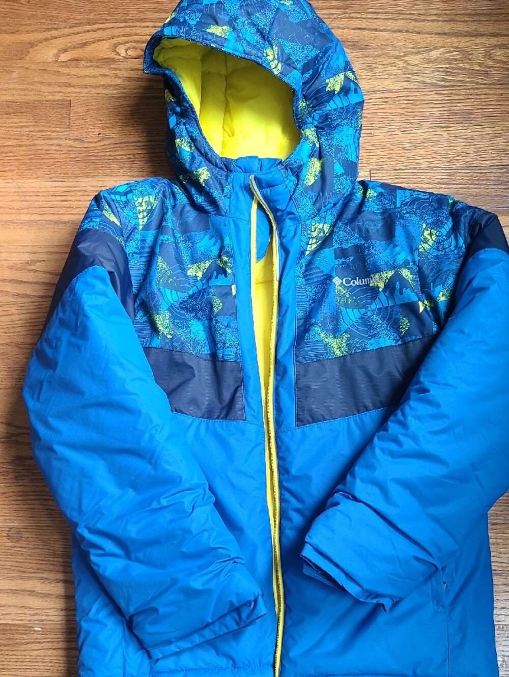 NWOT Columbia Boys L 14/16 Hooded Winter Jacket Blue Yellow